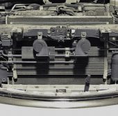 Чистка радиаторов системы охлаждения и кондиционирования Сузуки